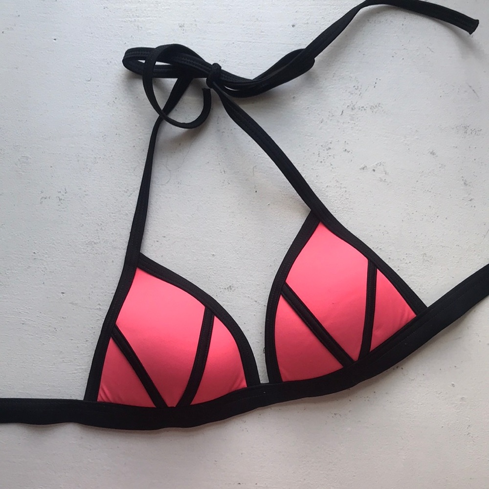 Victoria’s Secret (PINK) bikini top